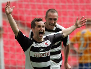 Wembley Stadium, Wembley, London - F.A. Trophy Final: Darlington V Mansfield Town. Chris Senior celebrates scoring the extra time winning goal.