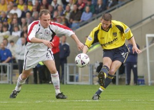 Oxford United FC v Darlington. Phil Brumwell for Darlington trying to stop