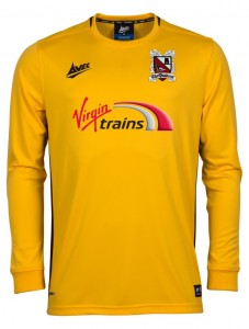 yellow goalkeeper jersey