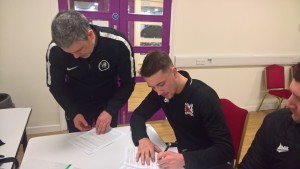 Josh Heaton signs up for the V9 Academy