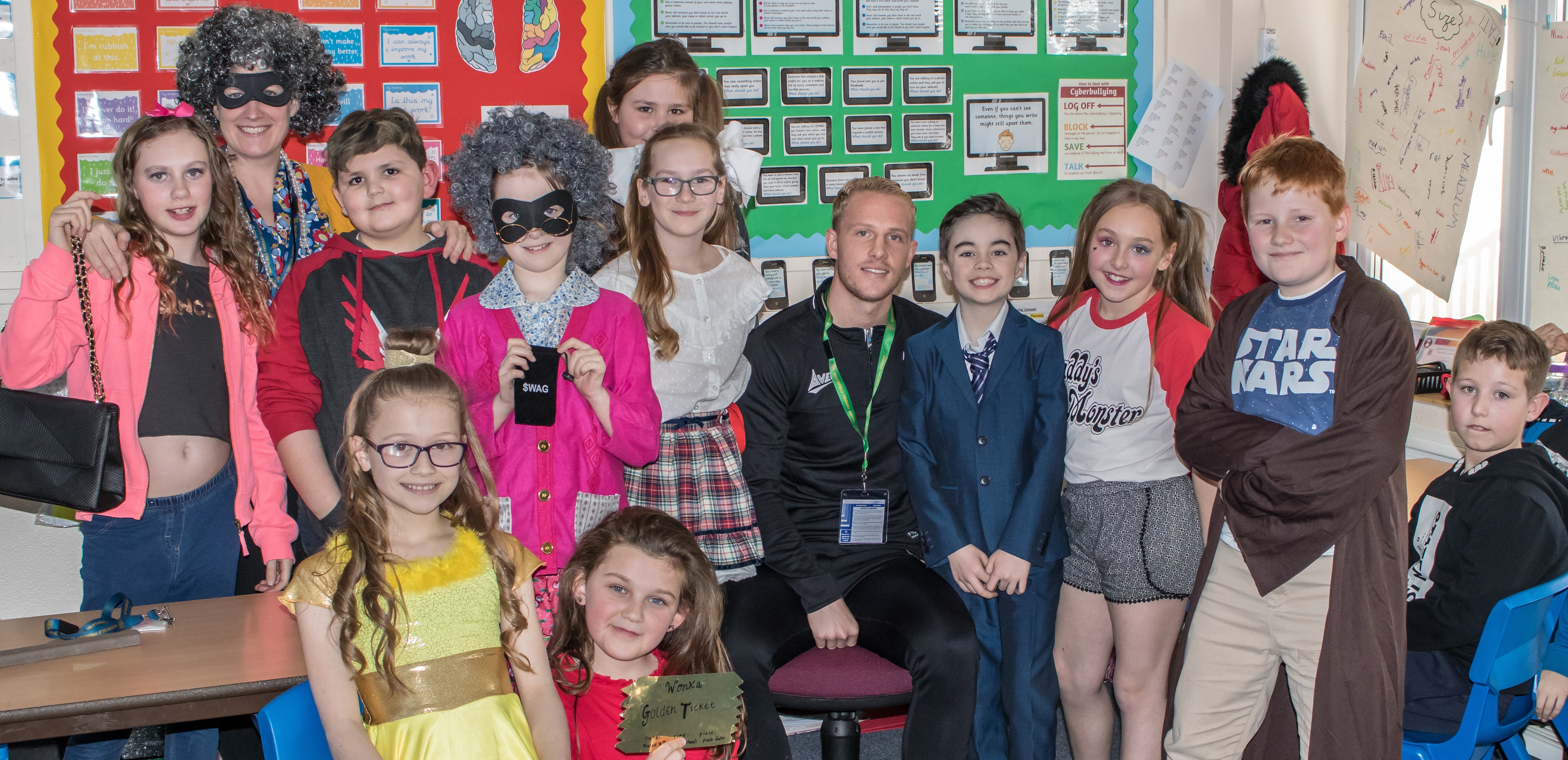 Community Engagement Team Go To Heathfield Primary School News