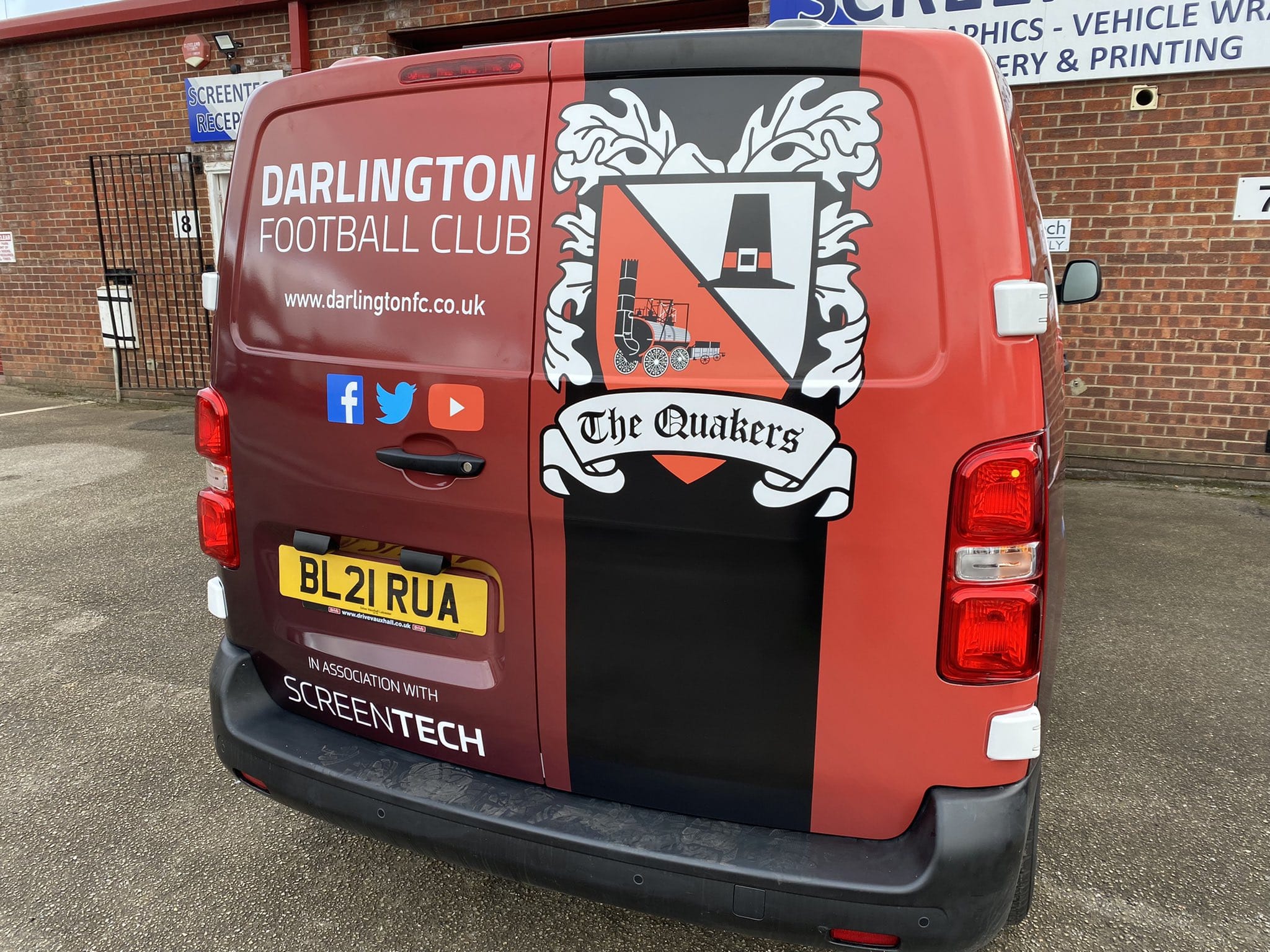 Voorlopige Geniet Hoofd Check out our new kit van! - News - Darlington Football Club