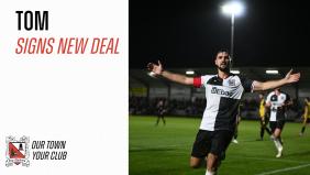 Tom Platt agrees to stay another year