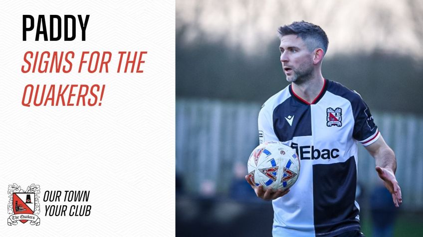 Paddy McLaughlin signs for The Quakers