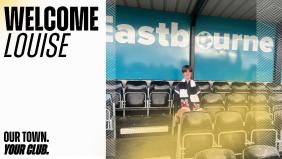 Louise Muncaster signs for Quaker Women