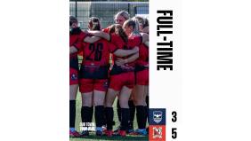 Women's team win first league game at Washington