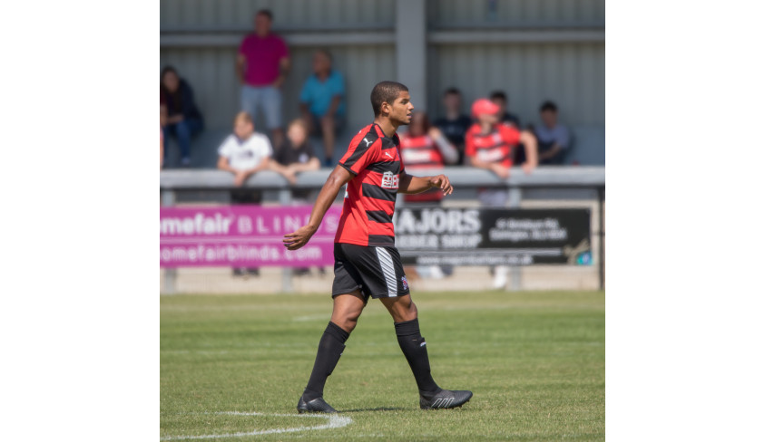 Omar signs for Quakers