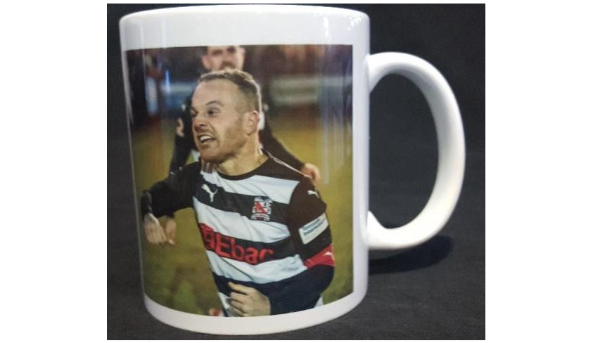 Thommo mugs and T shirts going well!