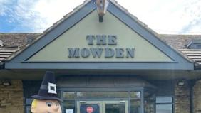 Mr Q drops into the family-friendly Mowden pub