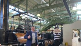 Mr Q backs the Head of Steam campaign