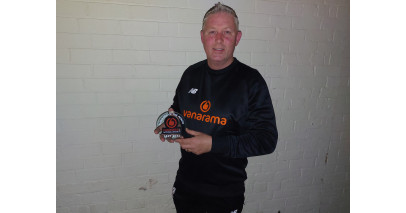 Alun wins the Manager of the Month award!