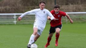 Quakers sign Alex Wollerton from Leeds