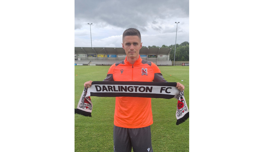 Defender Elliot Forbes joins Quakers