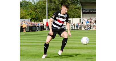 Harvey Saunders joins Fleetwood