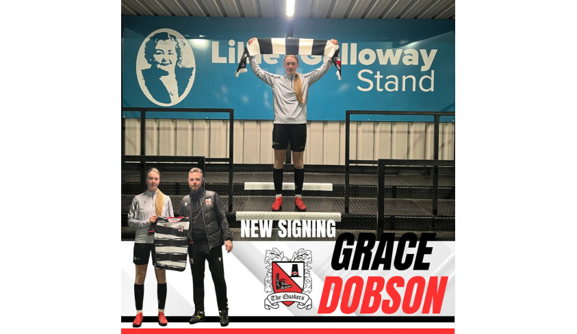 Winger Grace signs for our Women's team