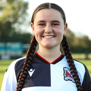 Ella Leach
