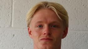 Quakers extend Max's loan